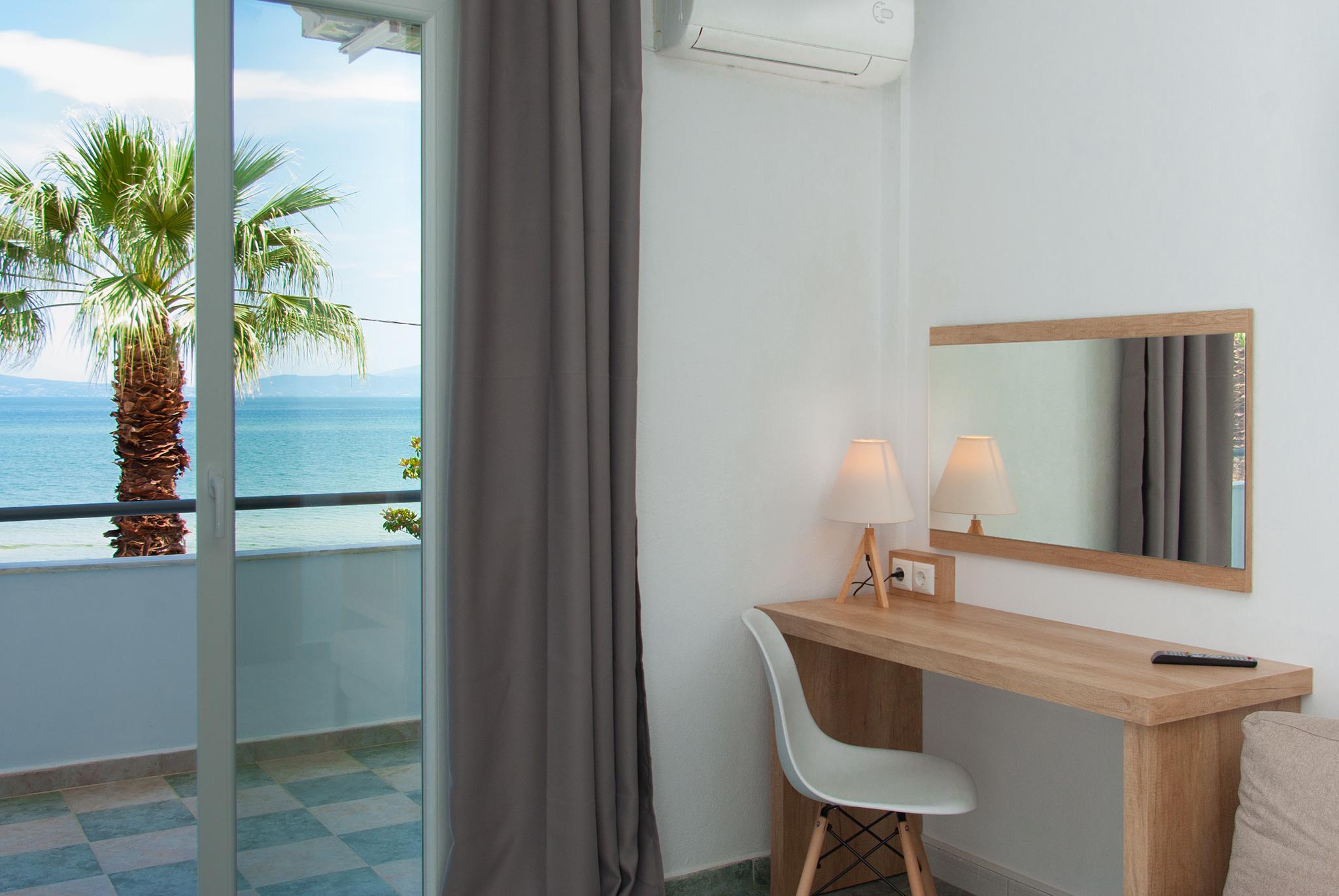 Calma Beach Hotel 斯塔夫罗斯 外观 照片