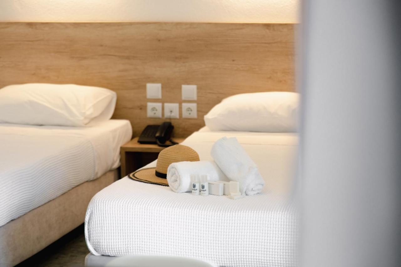 Calma Beach Hotel 斯塔夫罗斯 外观 照片
