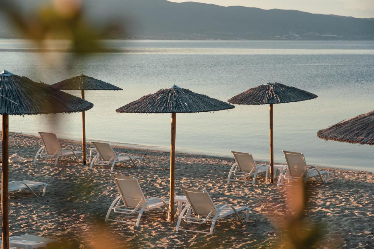 Calma Beach Hotel 斯塔夫罗斯 外观 照片